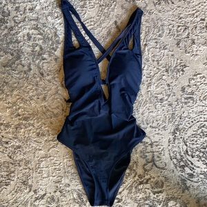 Cupshe Deep V-cut, High Leg One piece